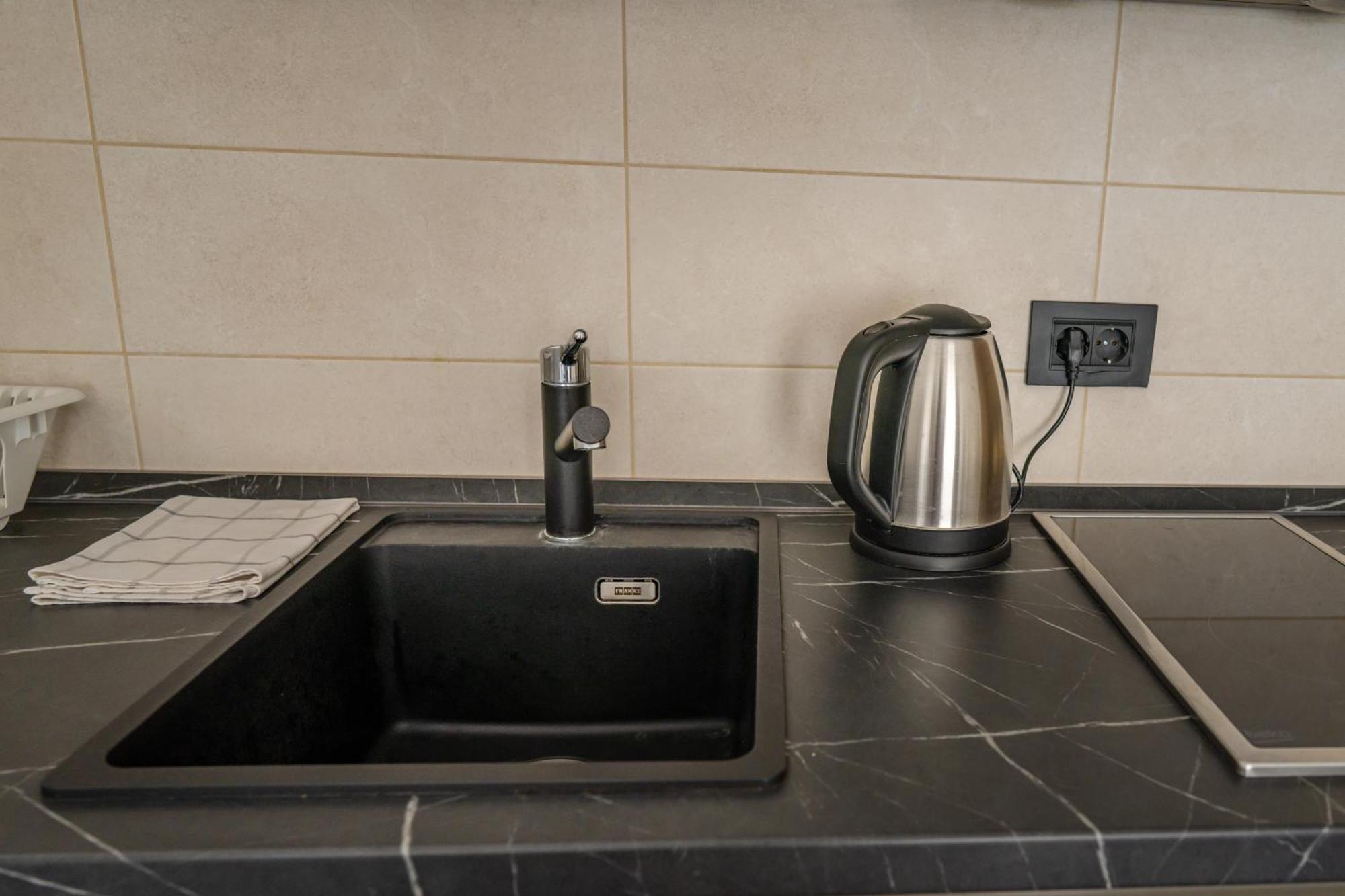 Kondina Suites Βελιγράδι Εξωτερικό φωτογραφία