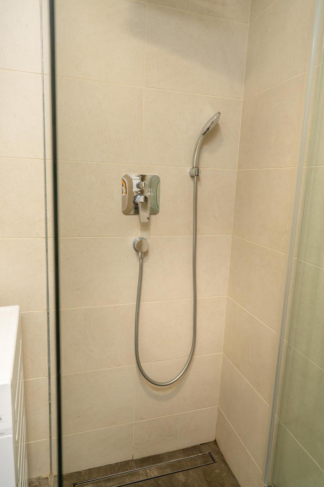 Kondina Suites Βελιγράδι Εξωτερικό φωτογραφία